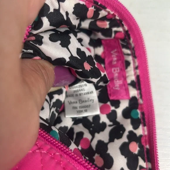 Vera Bradley Pink Quilted Crossbody Bag Barbie Pink Bag Vera Bradley Crossbody - Picture 10 of 15